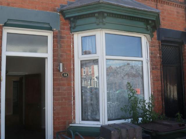 Bassett Street, South Wigston, Leicester. LE18, 2 bed terraced house to rent, £1,050 pcm | PrimeLocation