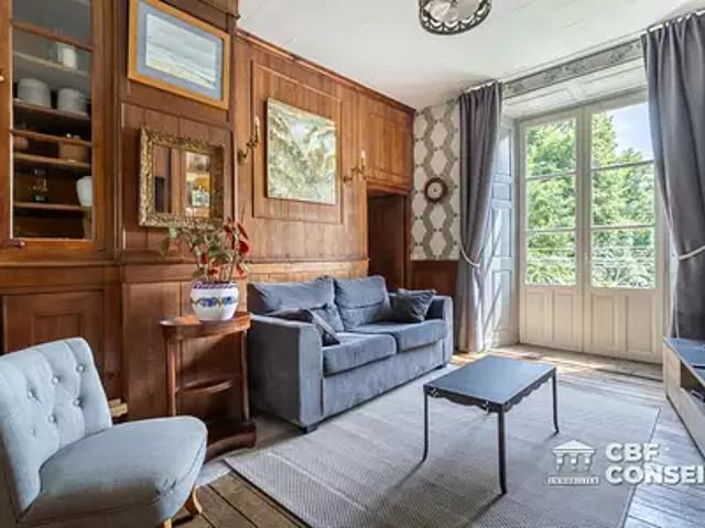 Bassignac 15240 Achat / Vente maison 15 pièces t15 piscine parking