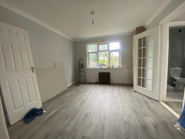 Bassil Road, Hemel Hempstead 1 bed apartment to rent £1,100 pcm £254 pw