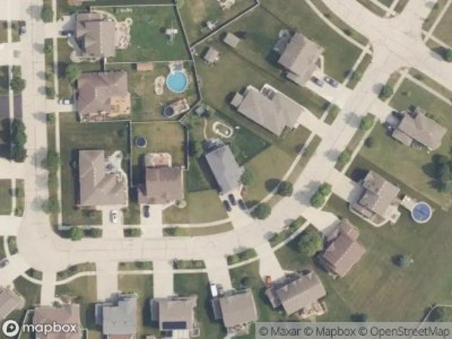 Basswood Ln