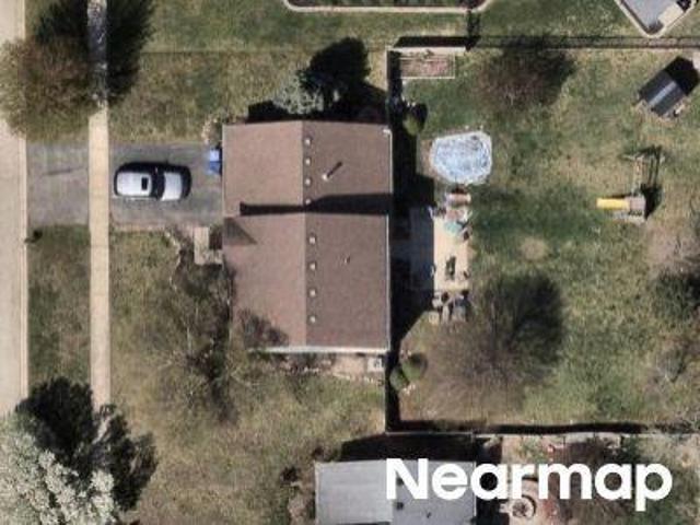Basswood Ln