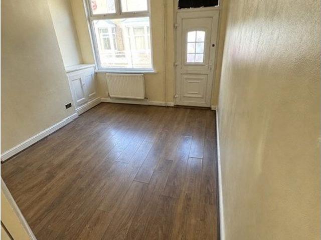 Battenberg Road, Leicester LE3, 2 bed terraced house to rent, £999 pcm | PrimeLocation