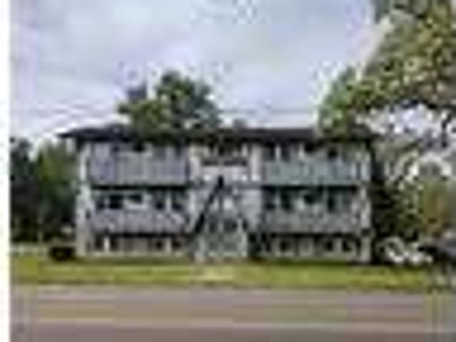 Battle Creek Move in ready and spacious two bedroom