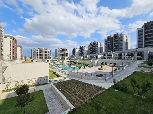 Batuhan Demiryakanoğlu Balat Zümrüt Sitesi Villa Tipi 3+1 Daire
