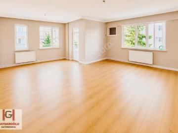 Batıkent Tramvay Durağına Yakın Kiralık Full Bakımlı 3+1 Daire