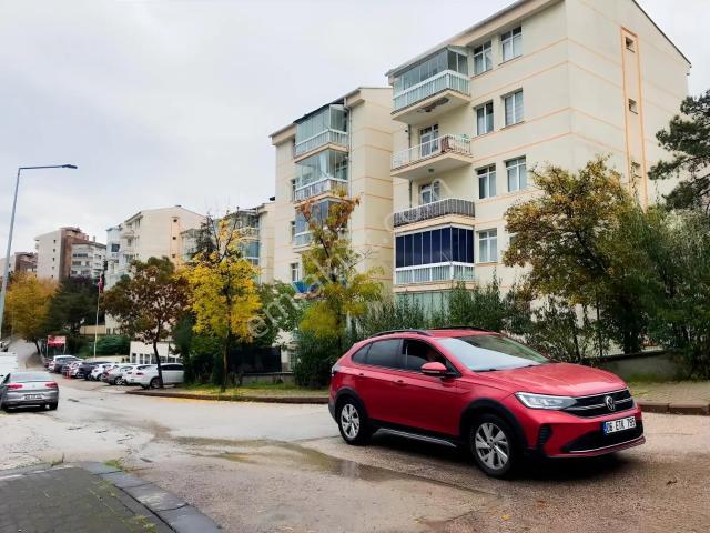 Batıkent Uğur Mumcu Mah. Site69 Da Kiralık 3+1 Yüksek Giriş