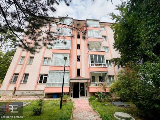 Batıkent Emlak'tan Ergazi Mah Ara Kat Bakımlı 3+1 Yola Cephe
