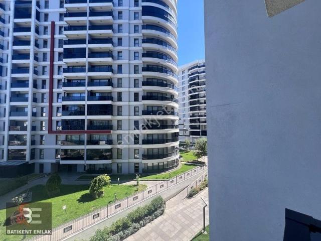 Batıkent Emlak'tan Gala Da Ara Kat Peyzaj Ve Cadde Cephe 1+1