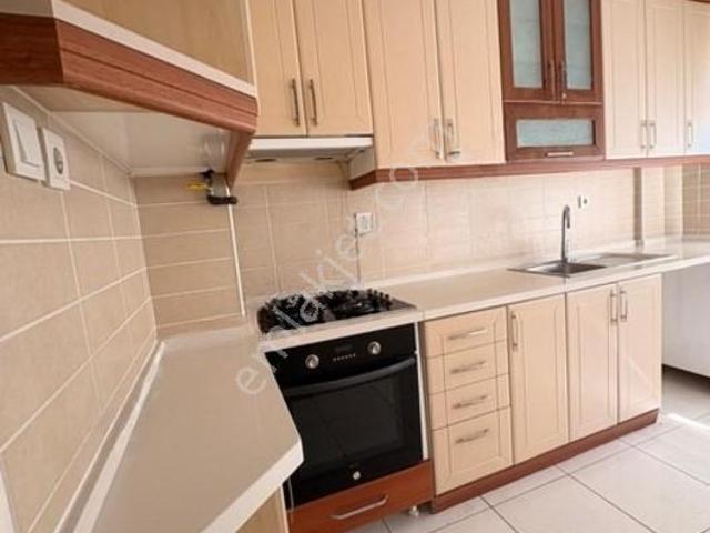 Batıkent Emlak'tan İnönü Mah Full Yapılı 3+1 Ferah Kiralık