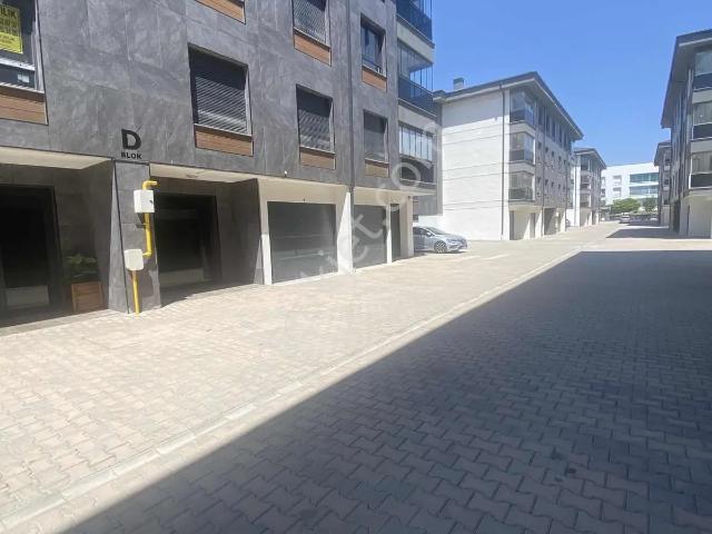 Batıkent Mah Site İçi 3 Banyo Satılık 4+1 Lüx Daire