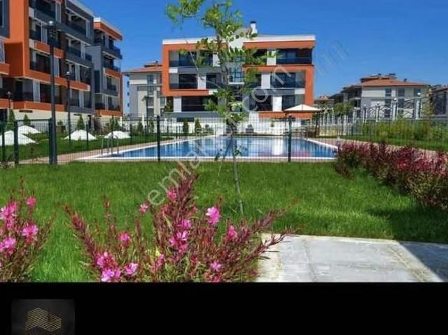 Batıkent Site İçi 4+1 Havuzlu