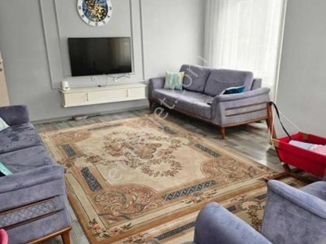 Batıkent Sitesinde Full Yapılı Satılık Daire
