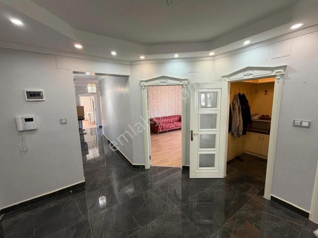 Batıkentte Merkezi Konumda 4+1 Satılık Fırsat Daire