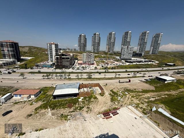 RIZA ACAR'dan YUVA MAHALLESİ NORM BULVARDA 1+1 ÖN CEPHE