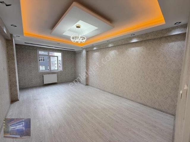 Batıkent'te Fuarın Üst Tarafında Kiralık Uygun Lüks Daire