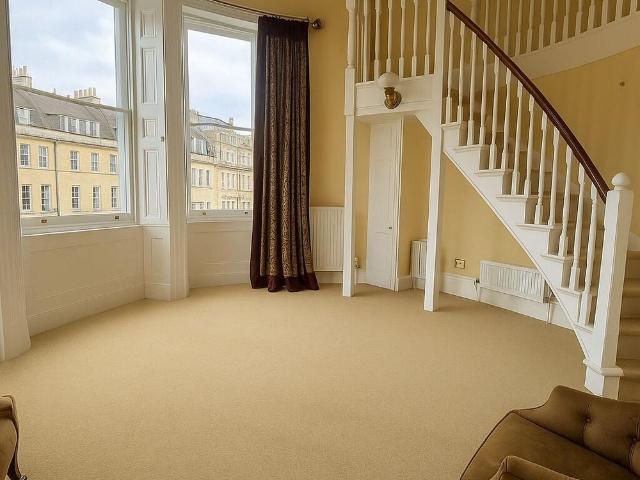 To Let, 1 Bed Apartment
