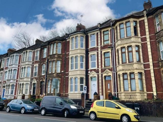 Bath Road, Arnos Vale, Bristol BS4, 4 bed property to rent, £2,700 pcm | PrimeLocation