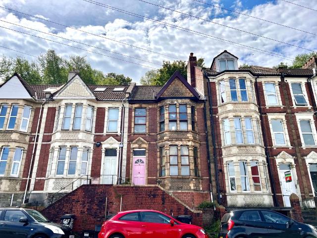 Bath Road, Bristol, BS4 3 bed house to rent £1,675 pcm £387 pw