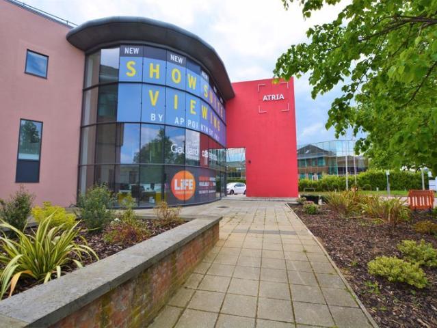Bath Road, Slough SL1, 1 bed flat to rent, £1,050 pcm | PrimeLocation