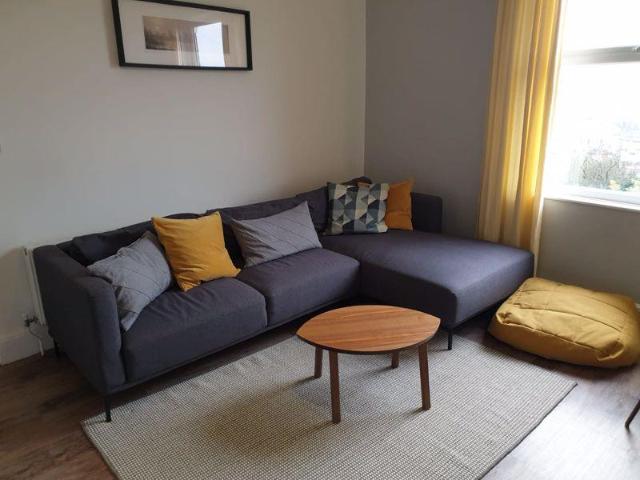 Bath Road, Worcester WR5 1 bed in a house share to rent £825 pcm £190 pw