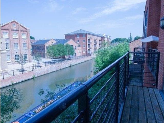 Bath Road, Worcester WR5, 2 bed flat to rent, £1,199 pcm | PrimeLocation