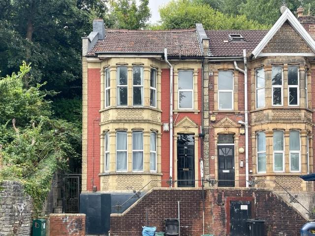 Bath Road, Totterdown, Bristol BS4, 4 bed end terrace house to rent, £2,800 pcm | PrimeLocation
