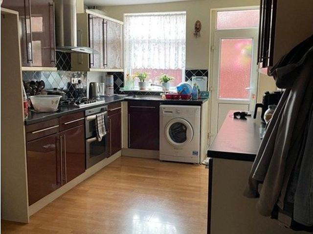Bath St, Leicester LE4, 3 bed detached house to rent, £1,250 pcm | PrimeLocation