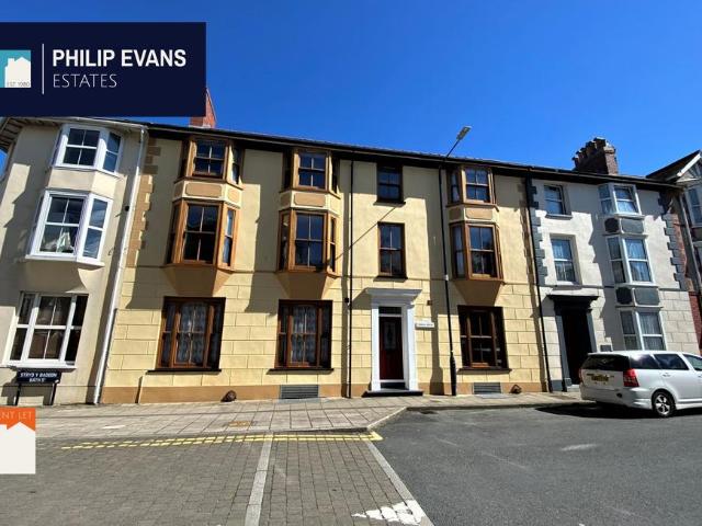 Bath Street, Aberystwyth SY23 1 bed end of terrace house to rent £507 pcm £117 pw