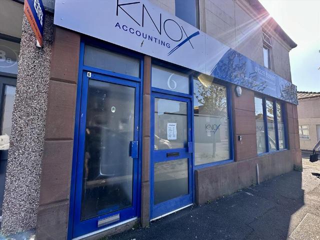 Bath Street, Barrow In Furness LA14 3 bed flat to rent £750 pcm £173 pw