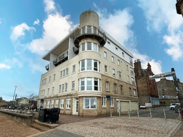 Bath Street, Portobello, Edinburgh EH15, 2 bed flat to rent, £1,995 pcm | PrimeLocation