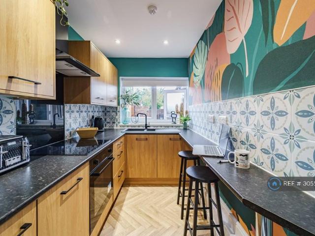 Bath Street, Rugby, CV21 1 bed in a house share to rent £750 pcm £173 pw