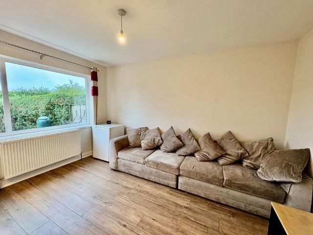 Bath Street, Sedgley, Dudley, DY3 1LR
