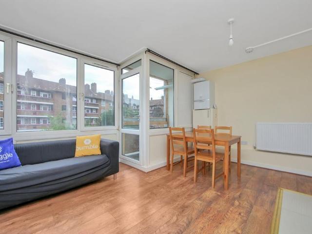 Bath Terrace, Borough,London SE1 4 bed maisonette to rent £4,420 pcm £1,020 pw