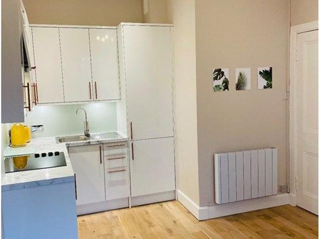 Bathfield, Edinburgh EH6, 1 bed flat to rent, £1,100 pcm | PrimeLocation