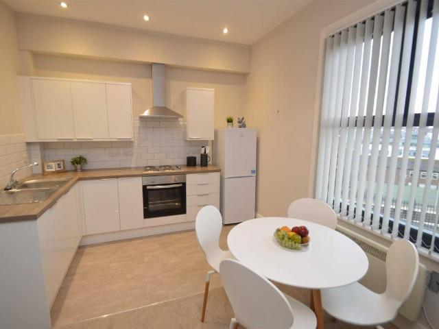 Bathmasters House, Canal Street, Macclesfield SK10, 1 bed flat to rent, £1,050 pcm | PrimeLocation
