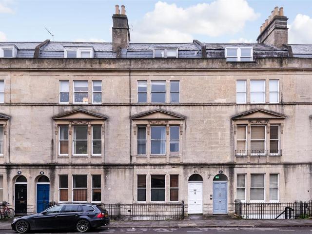 Bathwick Street, Bath BA2 2 bed flat to rent £1,757 pcm £405 pw