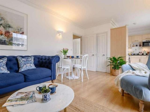 Bathwick Street, Bath, BA2