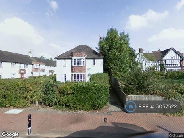 Bathurst Walk, Iver, SL0 2 bed flat to rent £1,500 pcm £346 pw