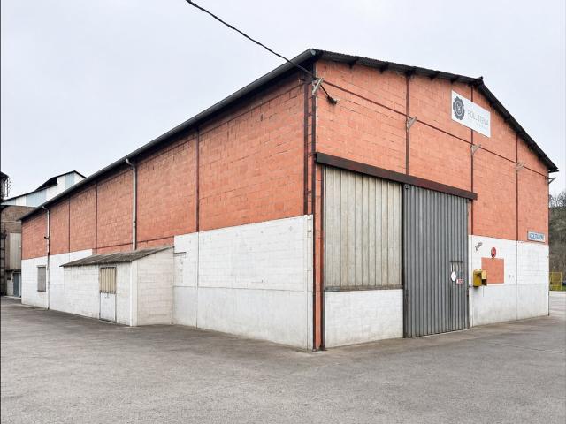 Bâtiment de 575M² 575m² Saint Juéry