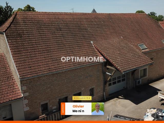 Bâtiment de 350 m2 idéal investisseur, artisan ou commerçant