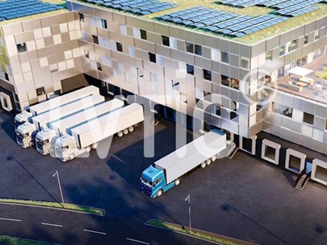 Bâtiment industriel, bureaux de 9500 m2 divisibles à Bussigny Lausanne