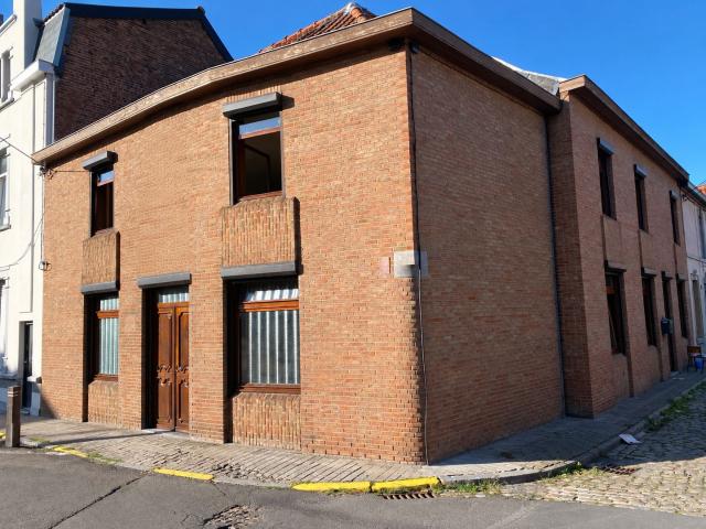 BÂTIMENT POLYVALENT ±305 M² Colfontaine