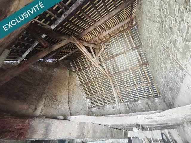 Bâtiments en pierre à rénover
