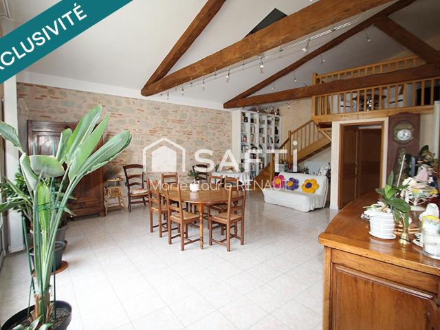 Bâtisse avec 2 habitations 3 hangars – Dépendances 270m² Saint Gauzens