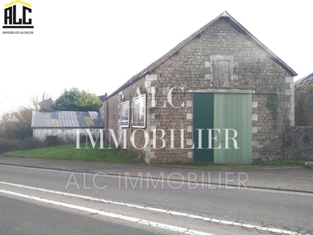 BATISSE EN PIERRE DE 107 m² A REHABILITER