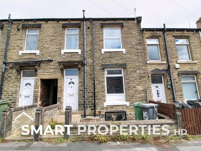 Batley Street, Moldgreen, Huddersfield HD5, 2 bed terraced house to rent, £695 pcm | PrimeLocation
