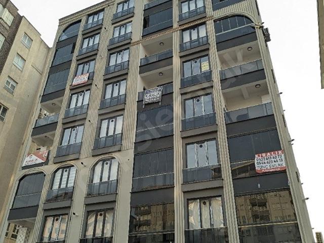 BATMAN MERKEZ FATİH MAHALLESİ HŞM YAPI' DA TUNÇ EMLAK' TAN SATILIK 1+1 LÜKS DAİRE