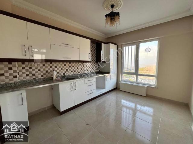 Batmaz'dan Beykent 4.etap'da 2+1 Bakımlı Kiralık Daire