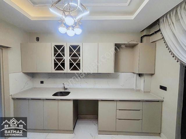 Batmazdan Kuzeyşehirde Satılık 3.5+1 Kaçırılmayacak Fırsat Daire