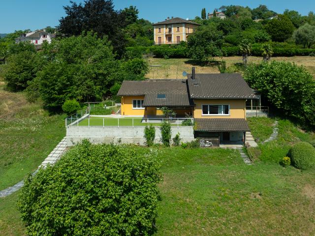 Baue deinen Frieden: Renoviertes Haus mit großem Grundstück